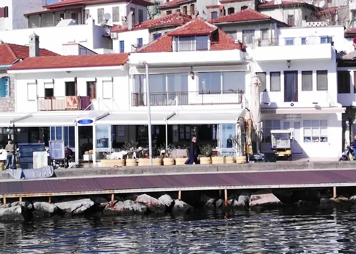 Lägenhet Uysal And Loft Seaside