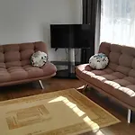 Uysal And Loft Seaside Apartment