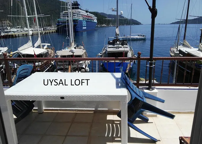 公寓 Uysal And Loft Seaside 马尔马里斯